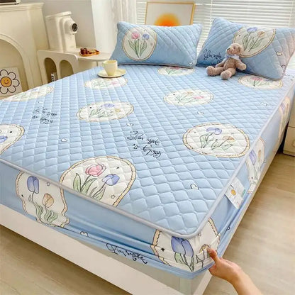 Quilted Mattress Cover 150x200cm - Thick Skin-Friendly Fitted Sheet, 매트리스커버 Breathable Bed Covers (Pillowcase Sold Separately)