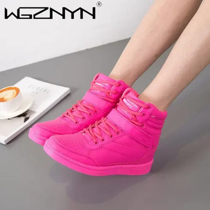 Designer Woman Breathable High Top Black White Boots Women Casual Sport Shoes Platform Hidden Increasing Sneakers Leather Shoe.