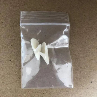 Neue 4 größe Vampire Zähne Fangs Zahnersatz Requisiten Halloween Kostüm Requisiten Party Favors Urlaub DIY Dekorationen horror erwachsene für kinder.