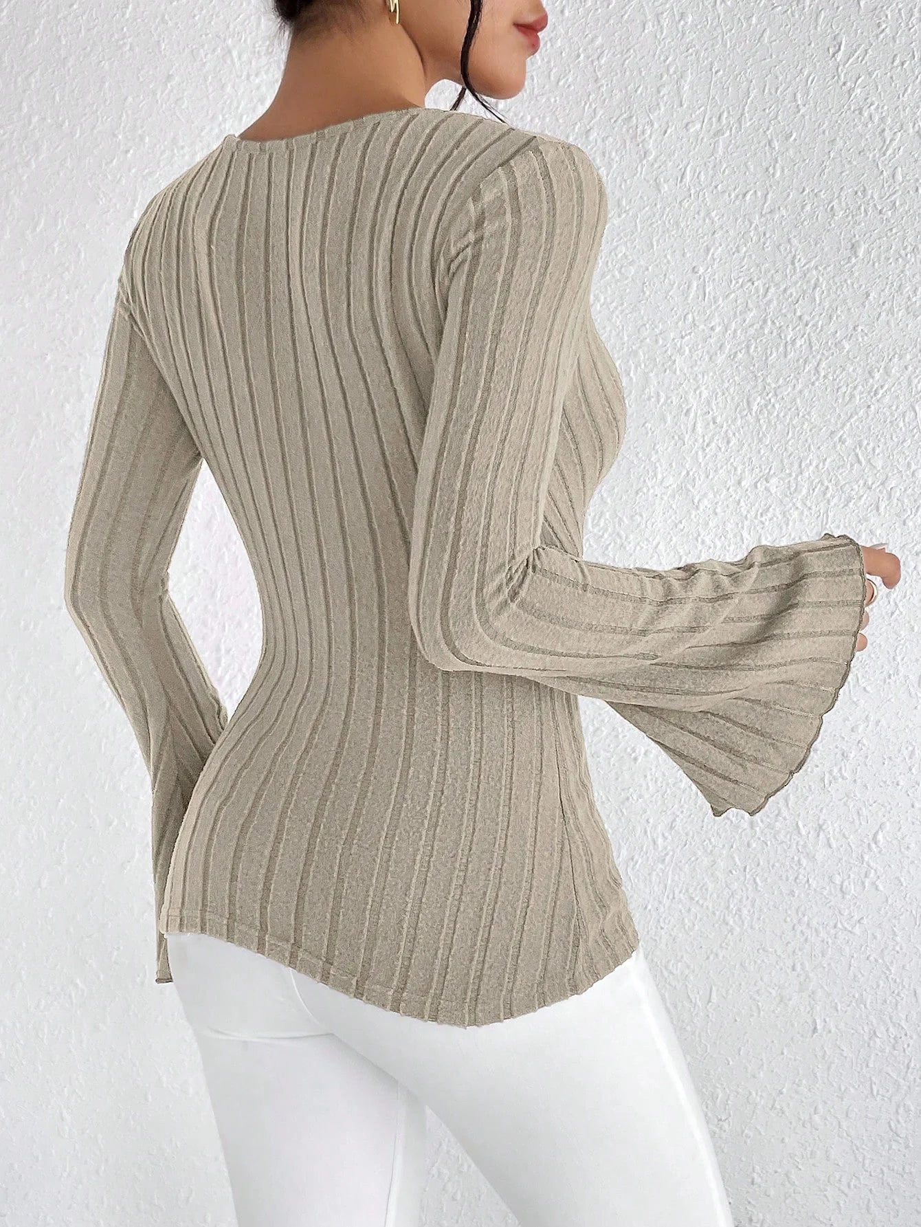 Damen Herbst und Winter, aprikosenfarbener, langärmliger, schmaler, gestreifter T-Shirt-Strickpullover mit V-Ausschnitt, sexy Strickoberteil