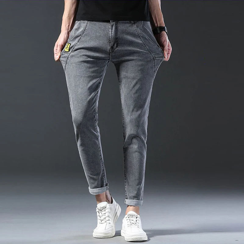 Men New Fashion Comfortable Slim Fit Jeans Male Loose Straight Smart Casual Denim Pants Regular Look Taller Elasticity Trousers.