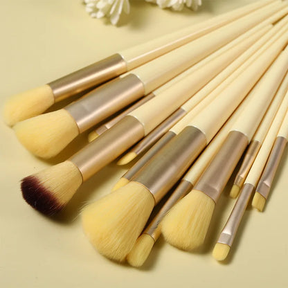 13 PCS Makeup Brushes Set Eye Shadow Foundation Women Cosmetic Brush Eyeshadow Blush Beauty Soft Make Up Tools Bag.
