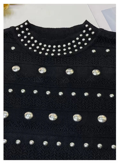 Gestricktes Kleid im europäischen und amerikanischen Design für Damen, Frühling/Sommer, Rundhalsausschnitt, heiße Perlen, einzigartiger, schlankmachender langer Stil.