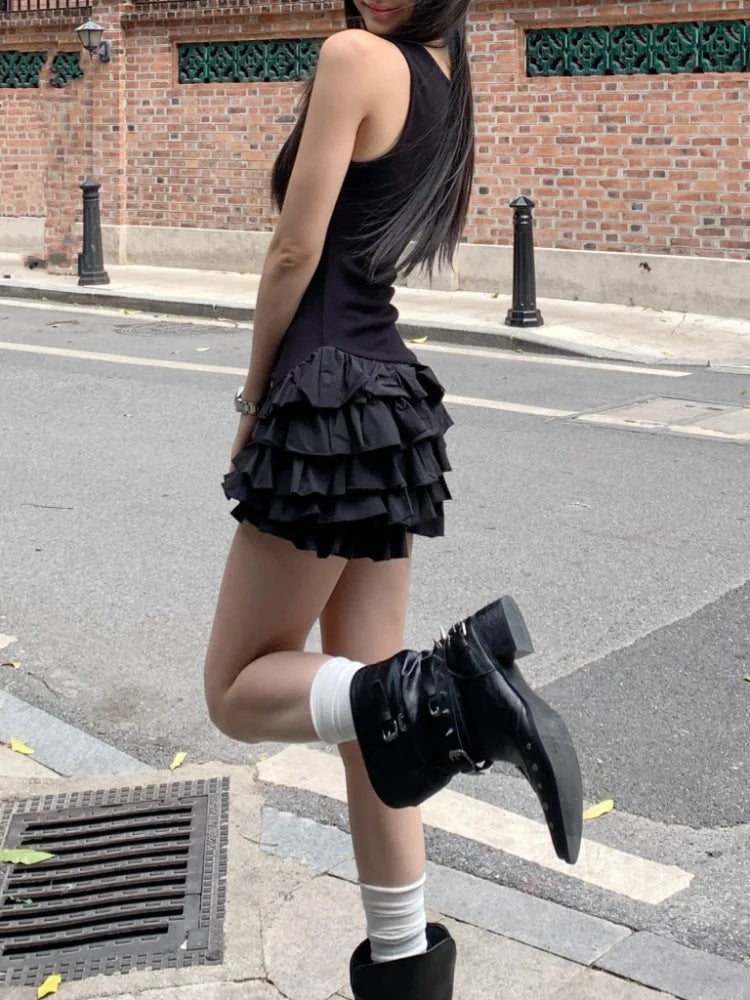 Schickes ärmelloses Y2K-Minikleid für Damen, Sommer, schwarze Kleider, sexy Clubwear, Party, schmale Passform, Rüschen, plissiertes kurzes Kleid.