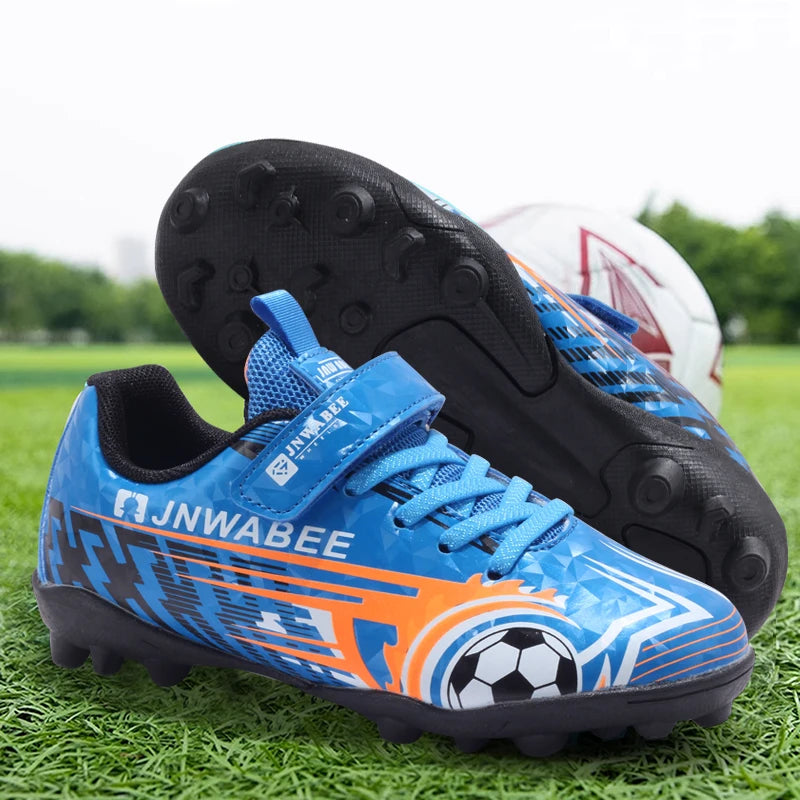 Mens Football Shoes Summer New Style Broken Nail Student Childrens Outdoor Sports Competition Practice Professional Soccer Shoes.
