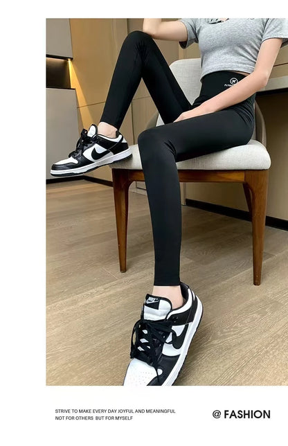 High-Waist Yoga Pants Women's Tight Leggings Elastic Running Trousers Base Layer Sports Shorts plus Size Fitness Clothing.