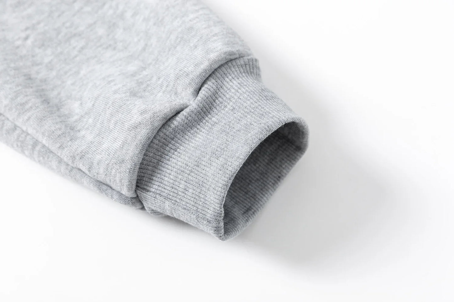 Men's autumn/Winter 2025 hoodie set, fashionable wool hoodie + sweatpants set for sportswear, casual running sportswear set.