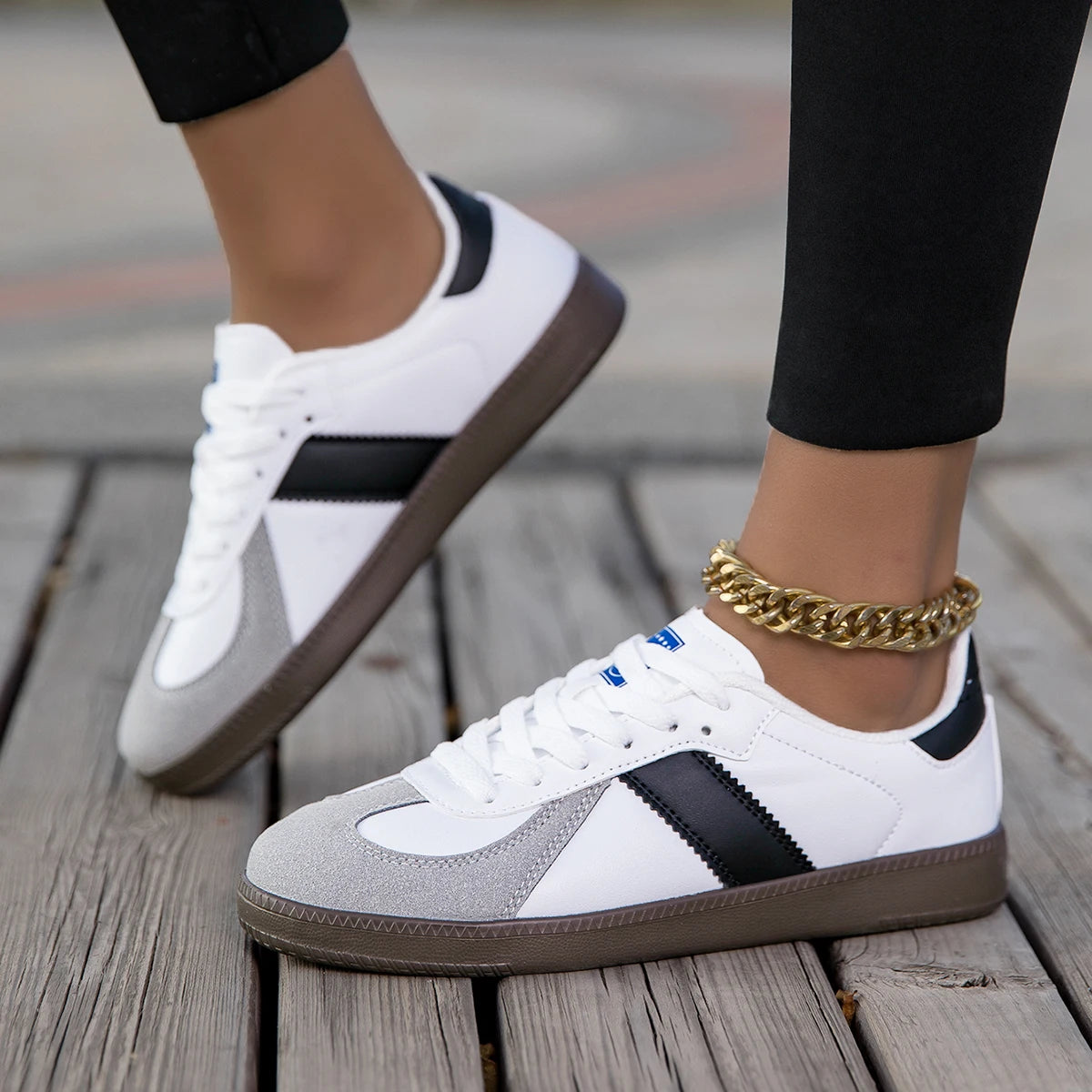 YRZL Womens Casual Shoes Unisex Sneakers Breathable Walking Shoes Men Non Slip Comfortable Lightweight Skateboard Shoes.