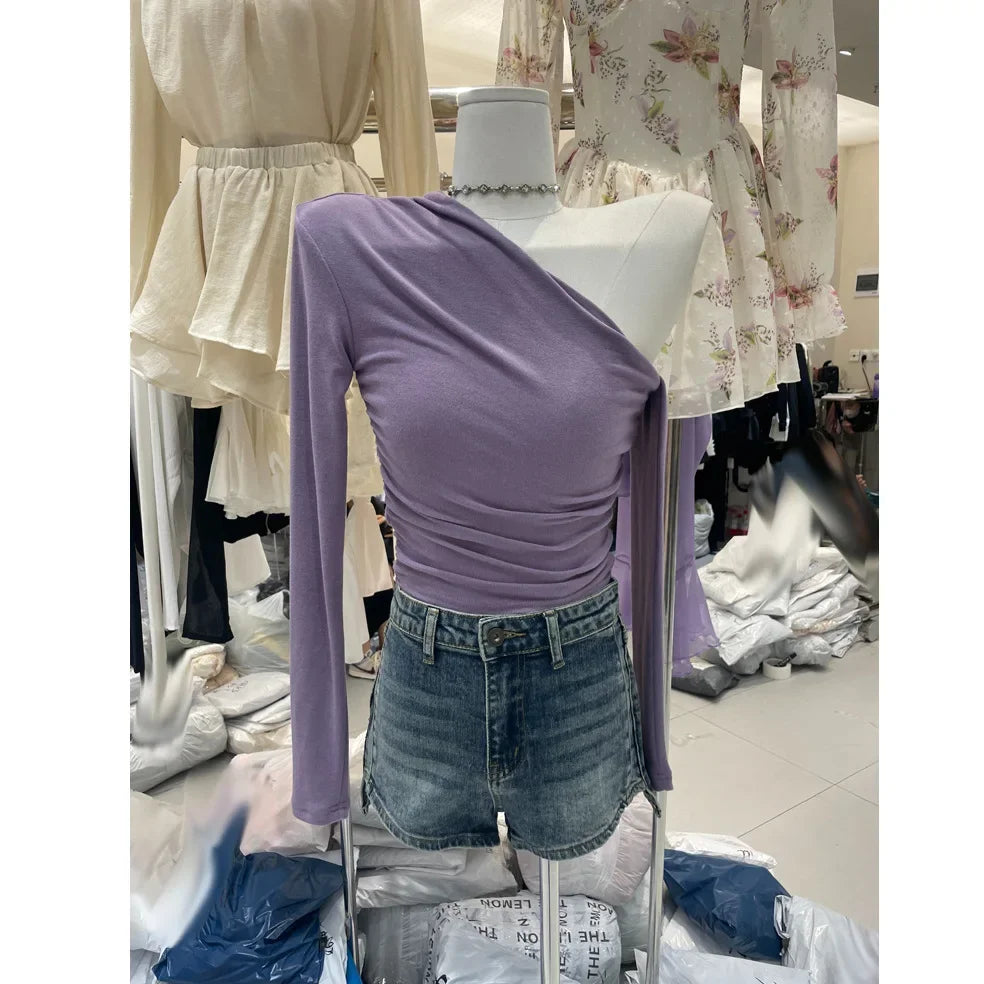 French Style Long Sleeve Slim Fit T-Shirt Women Early Autumn Design Sexy Short Length Beautiful Top Shoulder Bared Side Collar.