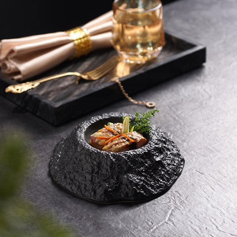 Volcano-shaped Black Deep Plate Creative Irregular Ceramic Tableware in Restaurant French Special-shaped Soup Plate Swing Plate.