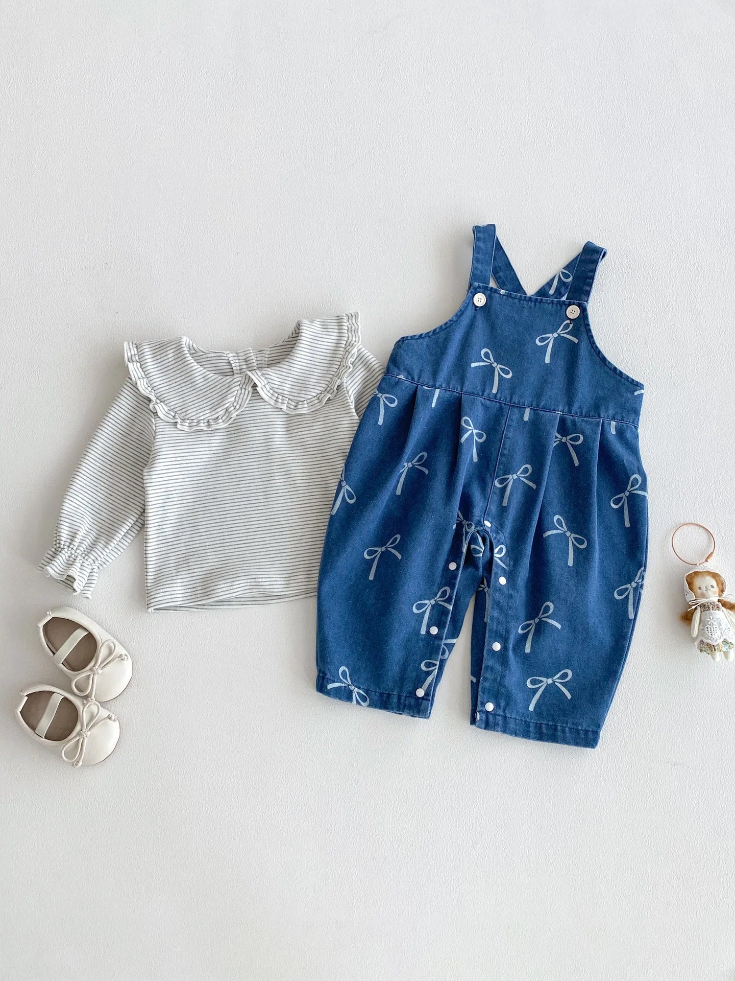 Baby Kleidung Herbst Neue Set, Kinder Koreanische Denim Overalls Zwei-stück Set, Ein Jahr Altes Baby Herbst Outfit.