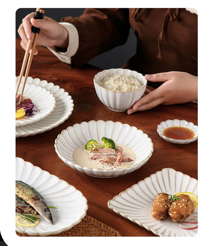 1pcs Retro Ceramic Dishes Plates Fish Dish Plates Manual Flower Relief Living Room Dinner Plate Kitchen Fruit Salad Dish Bowl.