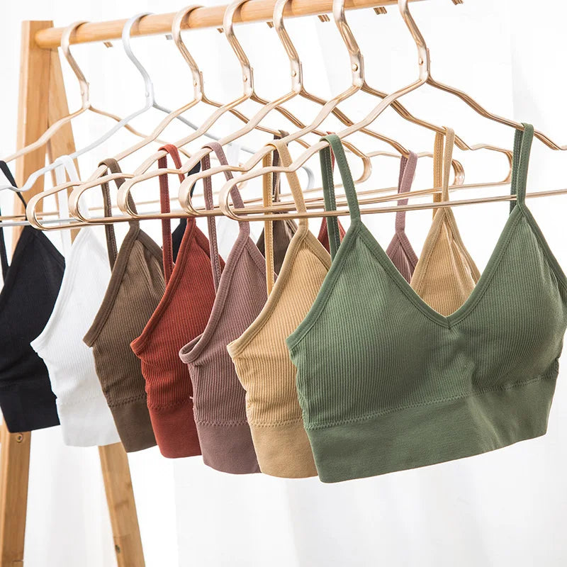 Kit 4 Women Seamless Bra Set, Sexy Beautiful Back Cotton Bra Comfortable Breathable Padded Bra Underwear.