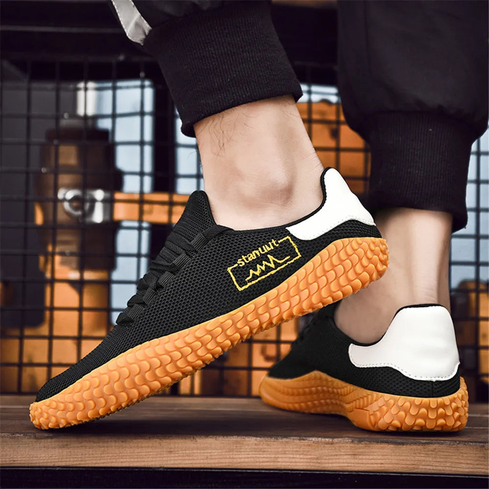 Men Running Sneakers Breathable Mesh Sport Shoes Flat Soft Man Shoes Fashion Training Jogging Footwear shoes for men.