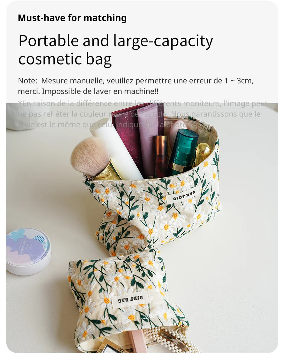 White Embroidery Daisy Women's Makeup Bag Portable Coin Purse Key Case Cosmetics Lipstick Storage Bag Commuter Liner Bag Ins.