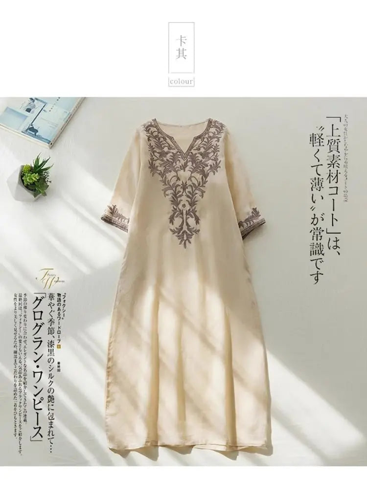 Ethnisches Vintage-Kurzarmkleid aus schwerer Stickerei aus Baumwolle und Leinen für Damen, lockeres langes Sommerkleid mit V-Ausschnitt und elegantem Stil.
