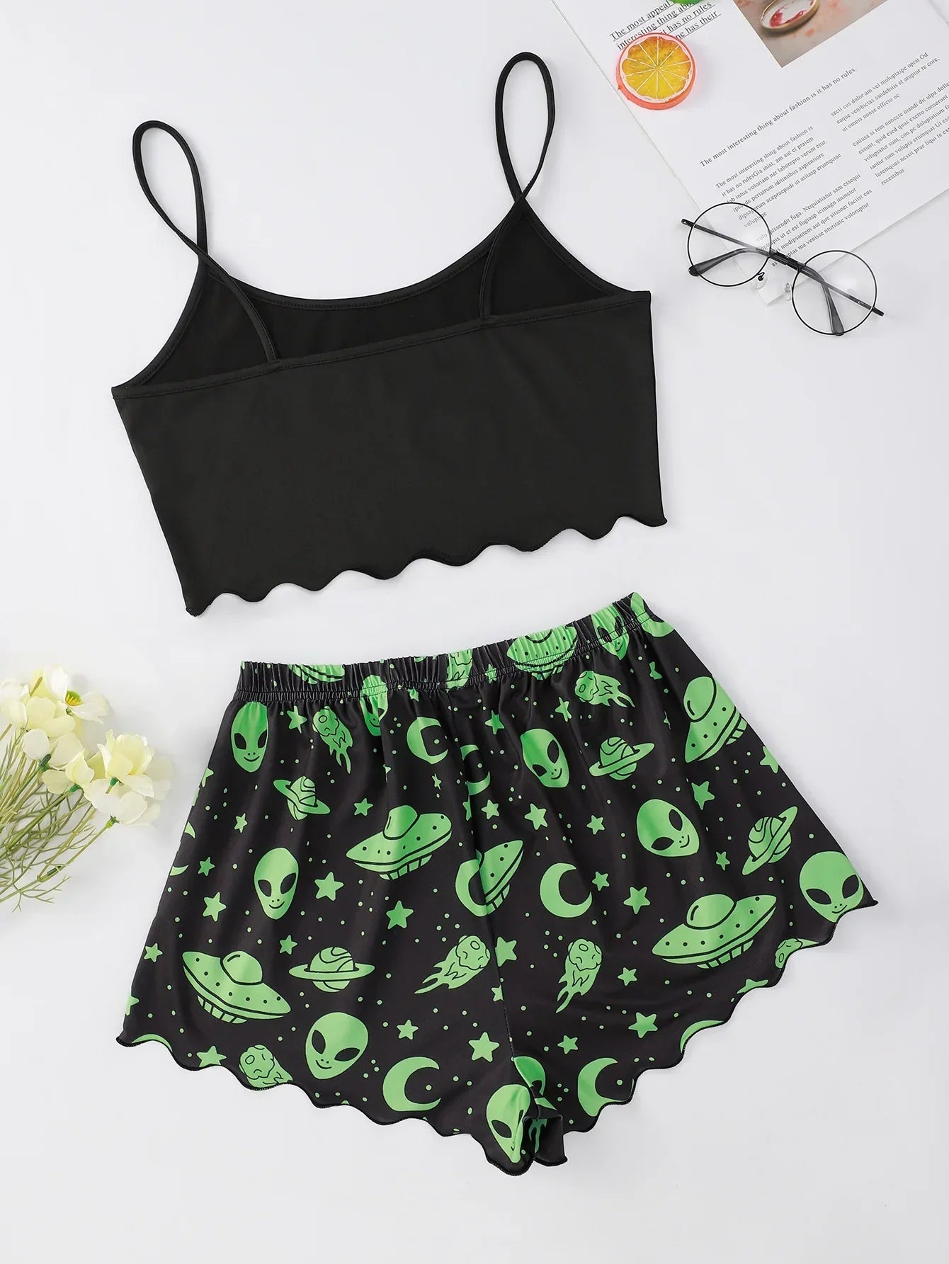 Sexy Alien Print Sling Nachtwäsche frauen Pyjamas Set V-ausschnitt Pyjamas Weibliche Homewear Ärmellose Nette Top Und Shorts.