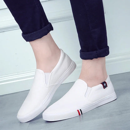 Men Casual Shoes Slip on Canvas Loafers Comfortable Walking Flats for Man Dude Non Slip Soft Moccasins Sneakers Summer