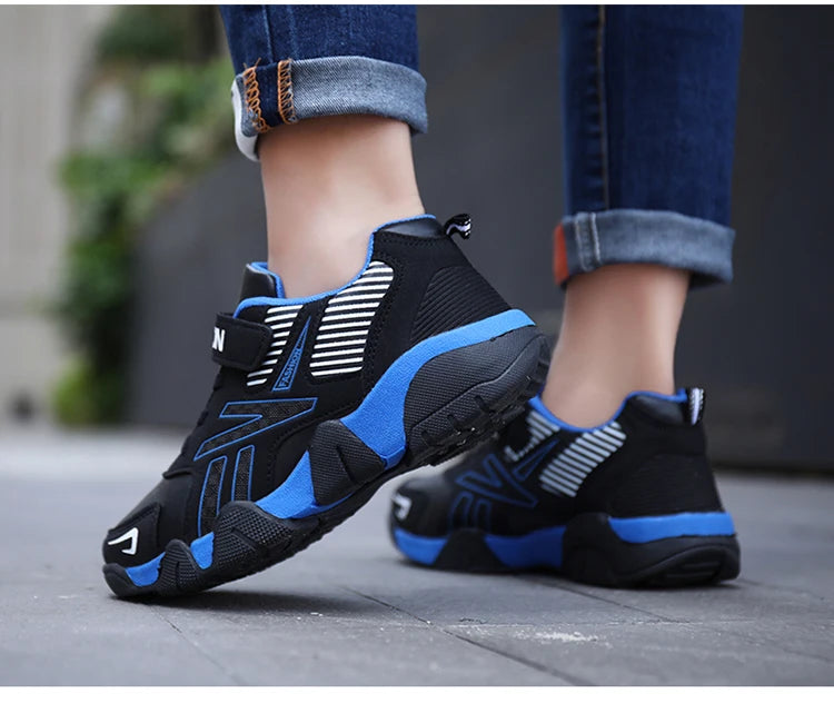 Four Seasons Leather Kids Shoes Non Slip Outdoor Children Walking Sneakers Casual Boys Sport Tennis Size 28-39.