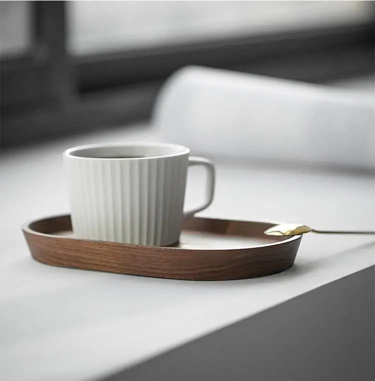 Japanese Acacia wooden tray rectangular dinner plate heat insulation solid wood grain oval bread.