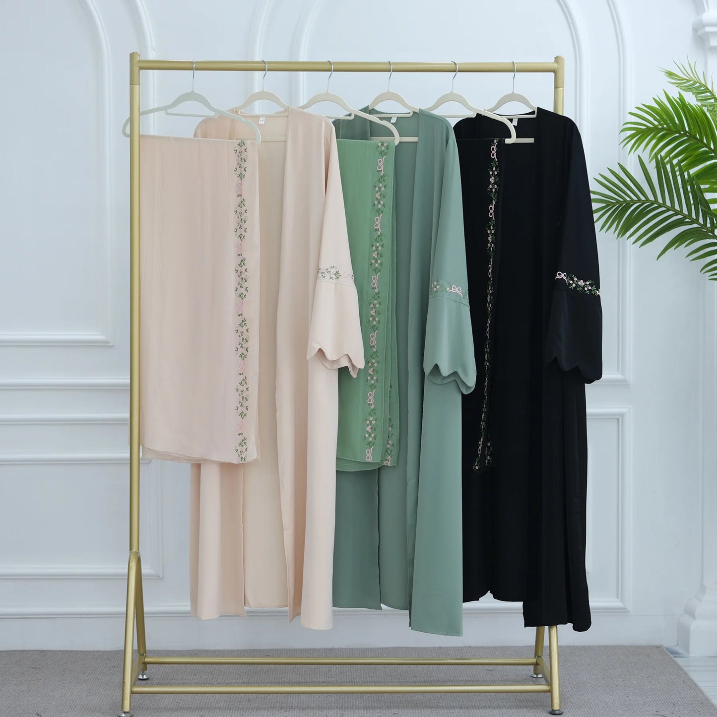 Front Open Abaya with Hijab 2 Piece Set Muslim Embroidery Abayas for Women Dubai Modest Islamic Clothing Kaftan Turkish Dresses.