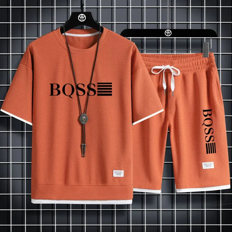 Men's summer new crew neck short-sleeved T-shirt + shorts two sets outdoor fashion hiking jogging breathable casual T-shirt set.