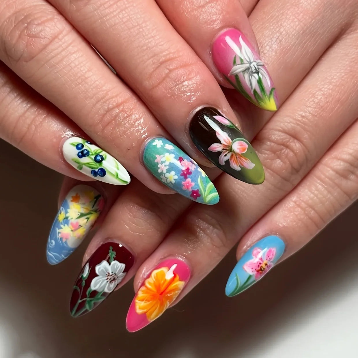 24pcs Vintage Country Style False Nails Cute Cartoon Little Lamb Rabbit Rose Printed Press On Nails Wave Point Bows Fake Nail.