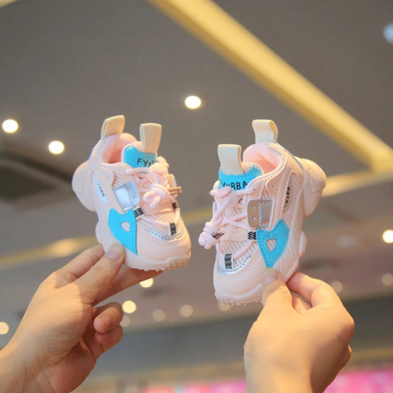 Sports Shoes Autumn Girls Boys Mesh Breathable Outdoor Shoes Children Casual Running Shoes Toddler Sneakers.