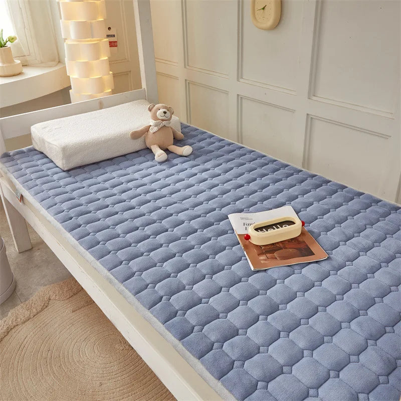 Winter Dormitory Soft Mattress Toppers Thick Warm Coral Velvet Bed Sheet Non-slip Mattress Cover Thin Bed Pad Tatami Floor Mat