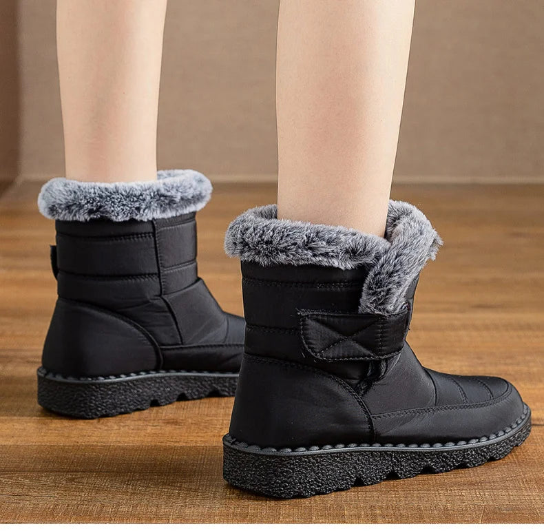 Boots 2025 Women's Boots Fur Botas Mujer Super Warm Winter Boots For Snow Women Low Heels Winter Shoes Woman Black Rubber Boot.