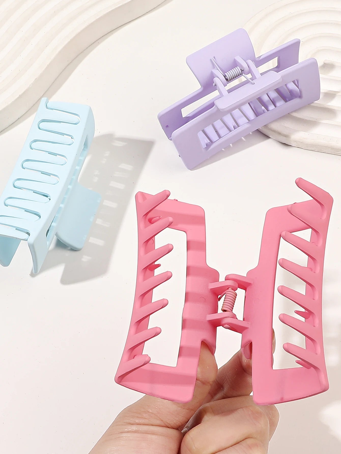 Big Hair Claw Clips Ice Cream Color 6 Pcs for Thick Hair,Square Hair Clips for Women Rectangle Nonslip Acrylic Banana Jaw Clips.