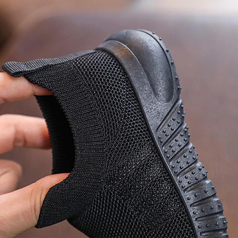 Kids Spring and Autumn Striped Knitted Sneakers Tennis Casual Shoes Children Breathable Girls Boys Slip-on Running Sports Shoes.