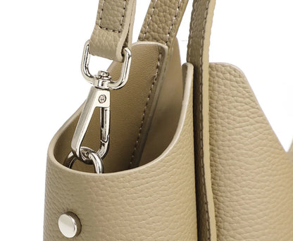 Large capacity tote handbag Buckskin bucket women luxury shoulder bag cowhide leather fashion shopping slant bag vintage bag.