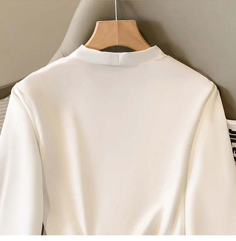 Big Size Women Shirts 2025 Spring Autumn Long Sleeve Office Lady V-Neck Solid Color Blouses Elegant and Youth Woman Tops.