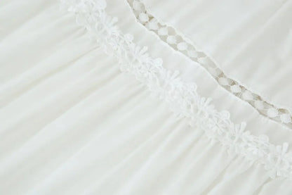 Modisches Slim-Fit-Midikleid mit V-Ausschnitt für Damen, Sommer 2022, aushöhlen, Spitzenbesatz, elegantes Kleid J5C226, knielang.