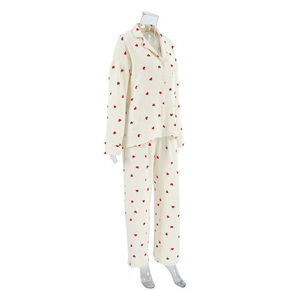 Sommer Neue Liebe Herz Druck Pyjama 100% Baumwolle Langarm Set 2Pcs Outfit Revers Nachtwäsche Taste Unten frauen pyjamas Nachtwäsche.