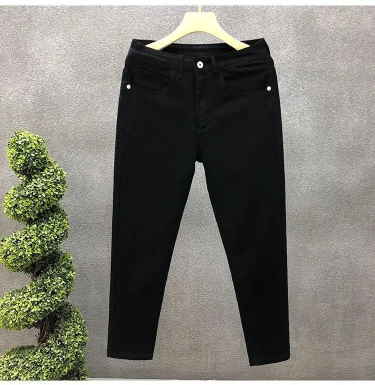 High-End Slim Fit Black White Men's Jeans Elastic Straight Leg Summer Thin Denim Casual Fashion Brand AE Stock Origin China.