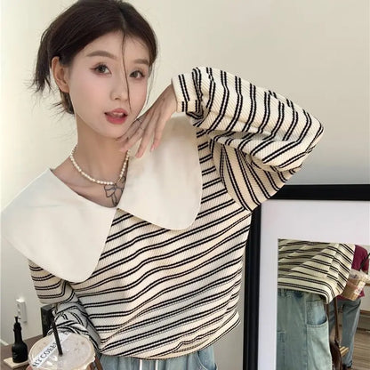 Oversized New Women Clothing Korean Patchwork Peter Pan Collar Sweatshirts Female Casual Striped Long Sleeve Loose T-Shirts Tops.
