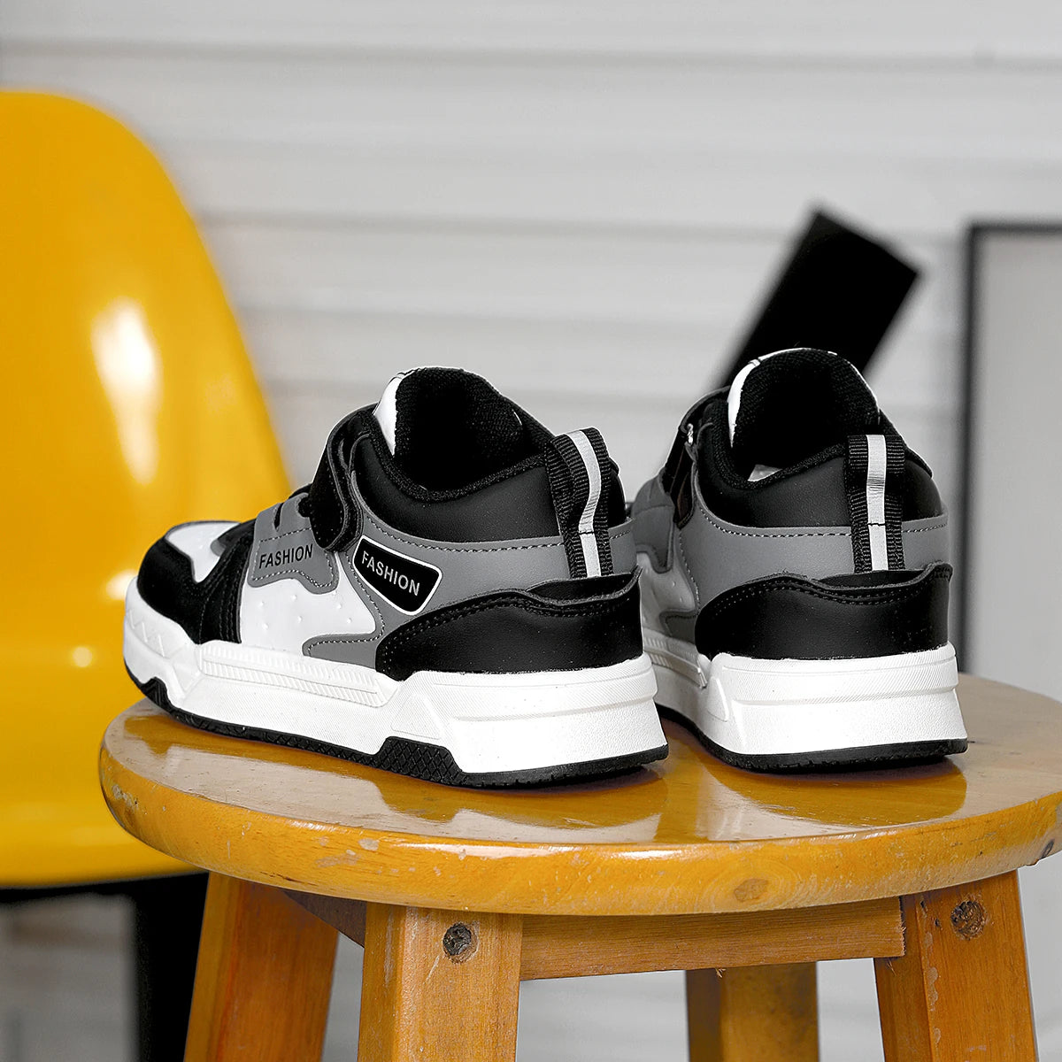 Autumn Children Sneaker Boys Sports Shoes Luxury Flat Sole PU Leather Kids Casual Skateboard Shoes Tennis Sneaker for Boy.