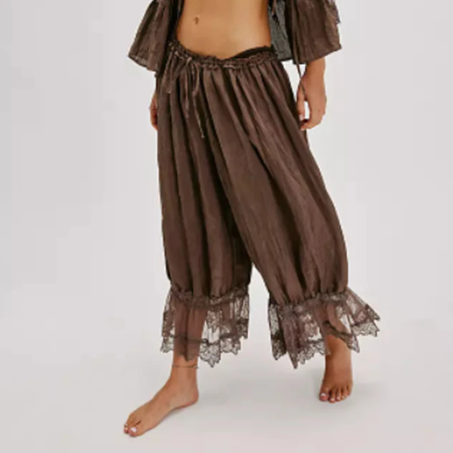 Combhasaki Women's Y2K Loose Fit Bloomers Cropped Pants Drawstring High Waist Floral Lace Patchwork Calf-Length Lantern Trousers.