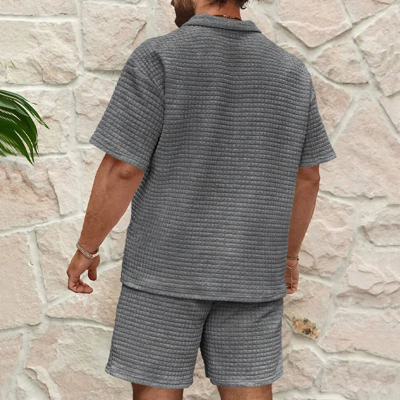 2024European and American Men's Spring and Summer Trends Youth Outdoor Lapel Small Plaid Short Sleeve Shorts Sports Suit.