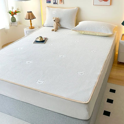 High End Latex Cooling Mattress with Elastic Band Quick-Dry Breathable Summer Bed Mat Machine Washable Foldable Sleeping Pad
