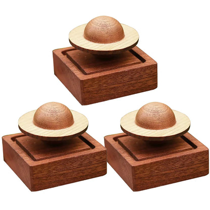 Exquisite Planet Essential Oil Diffuser for Indoor Car Decoration Wood Fragrance Vaporizer.