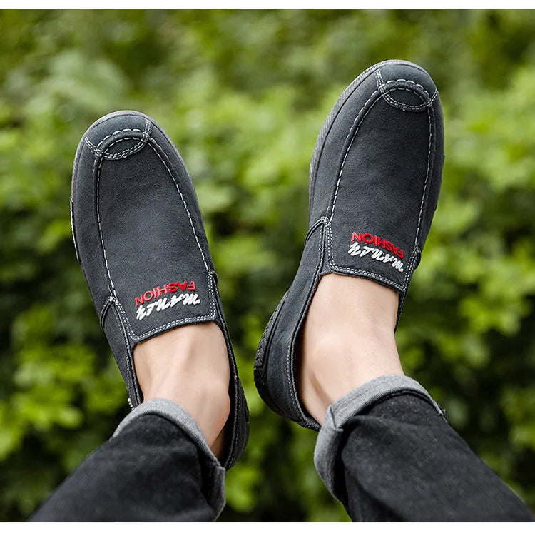 Denim Men's Canvas Shoes Slip on Sneakers Male for Summer 2025 New Outdoor Driving Moccasin Trendy Vintage Loafers Shoes for Men