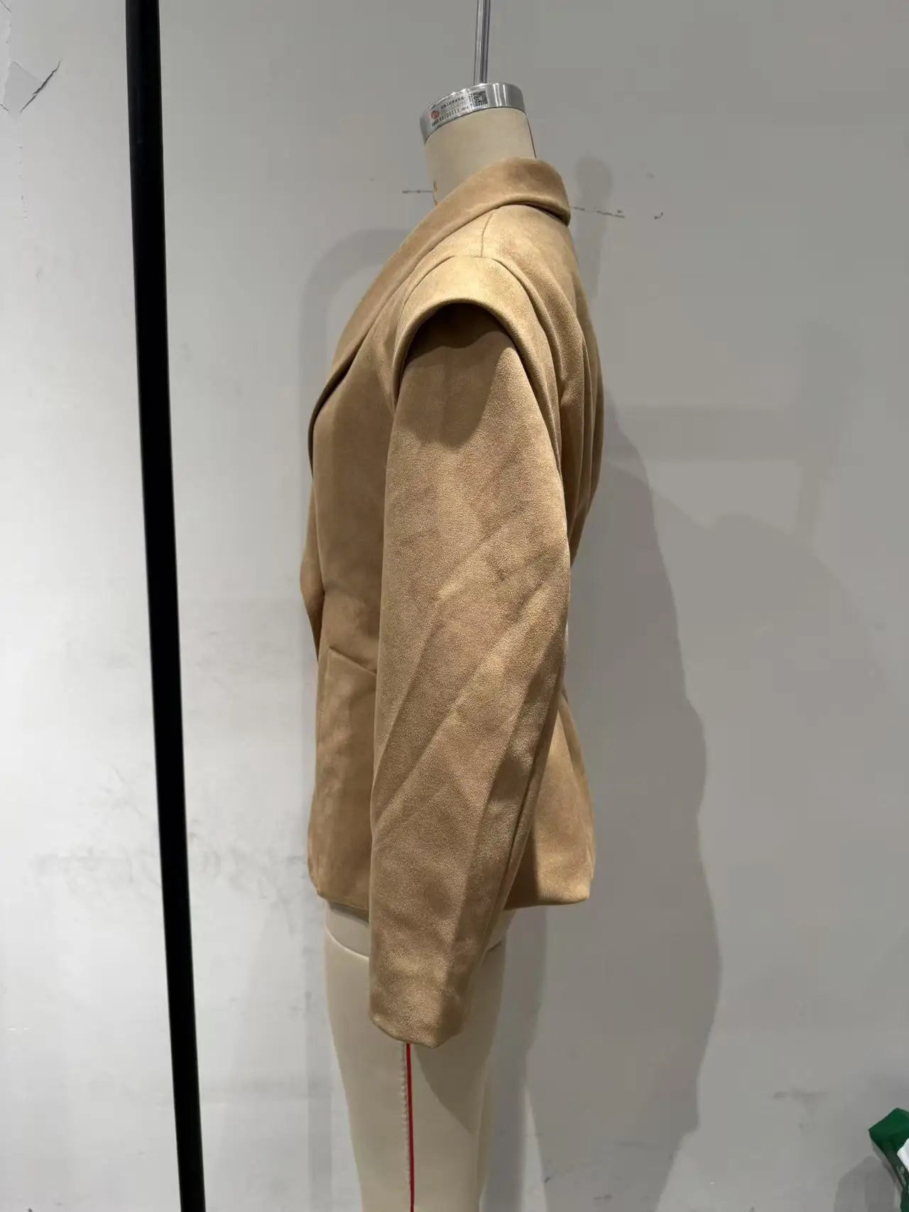 Phantasy Einreihige Schnalle Lässige Wildlederjacke Street Fashion Taille mit Knöpfen Mantel Lässiger Stil Vintage Kleidung 2025