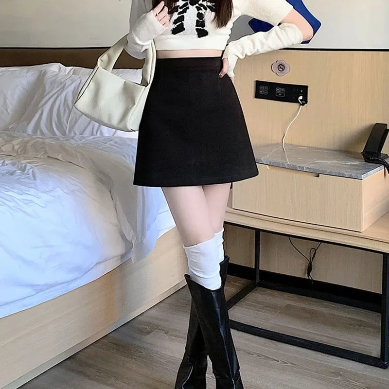 Autumn Winter Womens Woolen Skirt 2024 New Korean Style High Waist Bodycon Mini Skirts Ladies College Style Zipper A-Line Skirt.