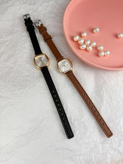 Hot Sale Women Watch Simple Small Dial Quartz Watches Luxury Ladies Gift Wristwatch Fashion Student Leather Strap Clock Relógio