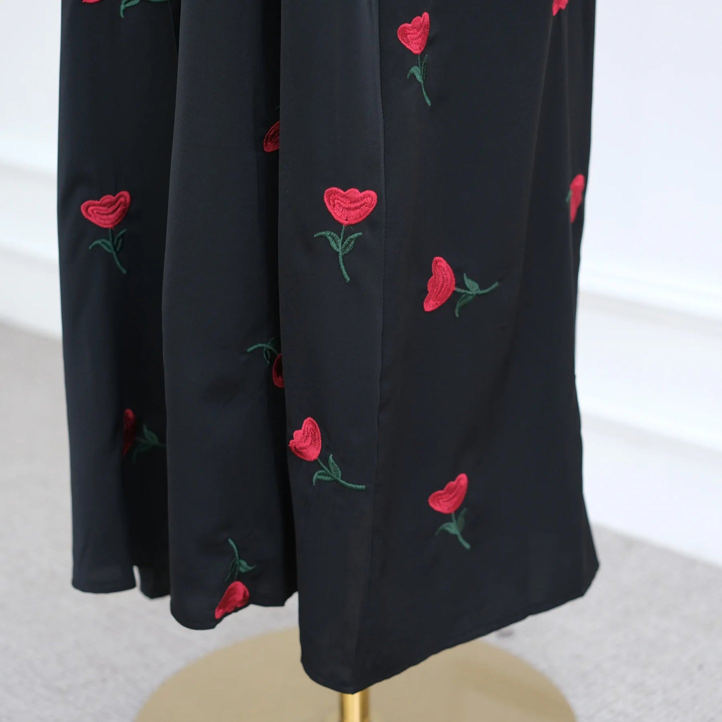 Eid 2025 New Embroideried Abaya Kimono Dubai Luxury Cardigan Muslim Party Kaftan Robe Abayas for Women Turkish Islamic Clothing