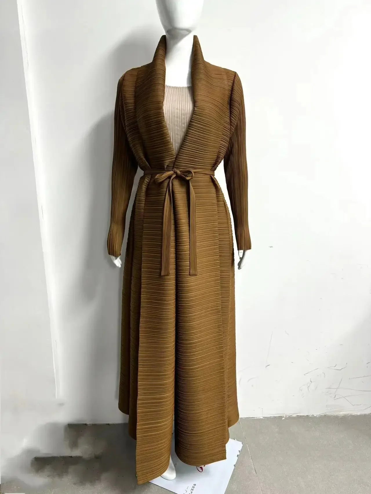 Muslim Abaya Black Simple Commuter Fashion Pleated Loose Long Trench Coat Jacket 2024 Fall New.