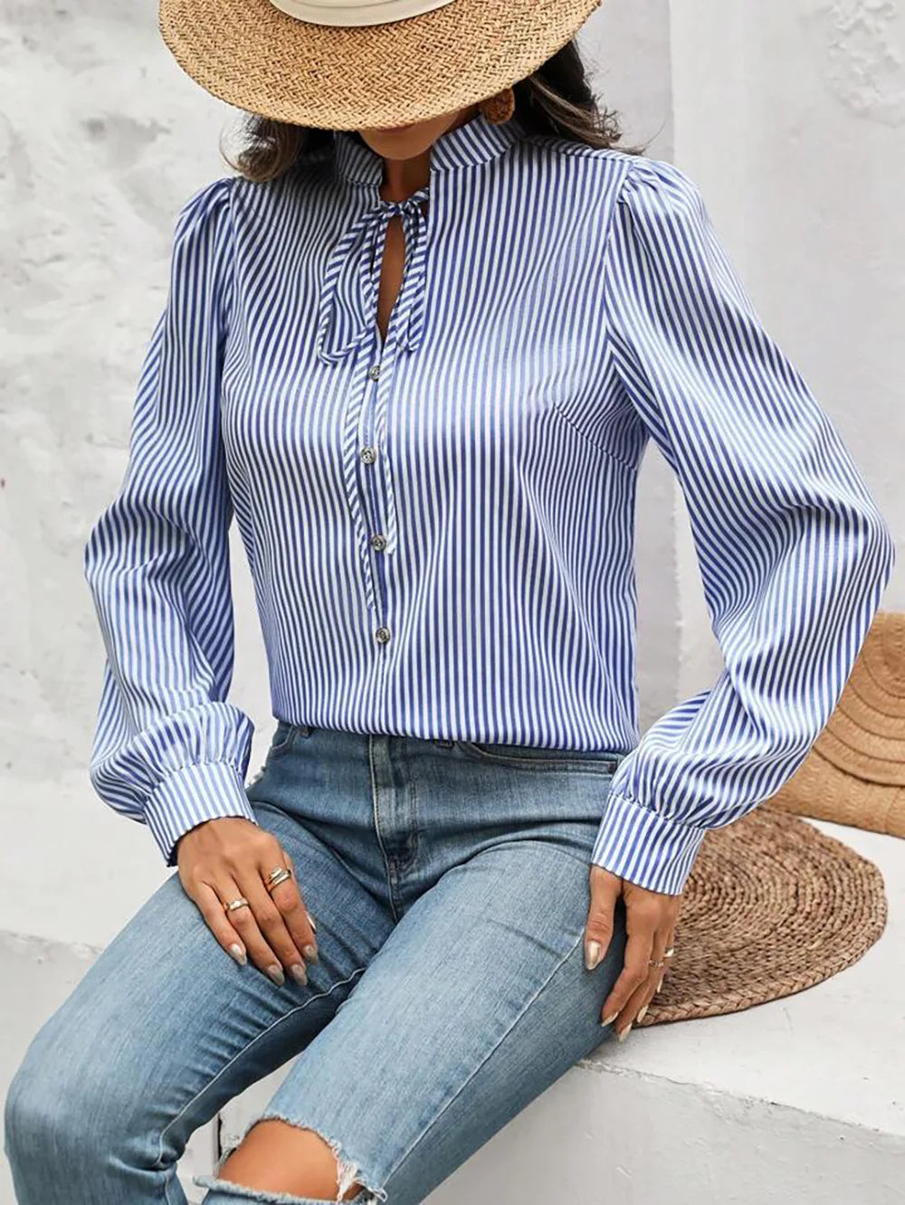 New Fashion Women's Color-coded Striped Casual Trendy Loose Single-breasted Pullover Long Sleeve Shirts Female Clothes T-shirts.